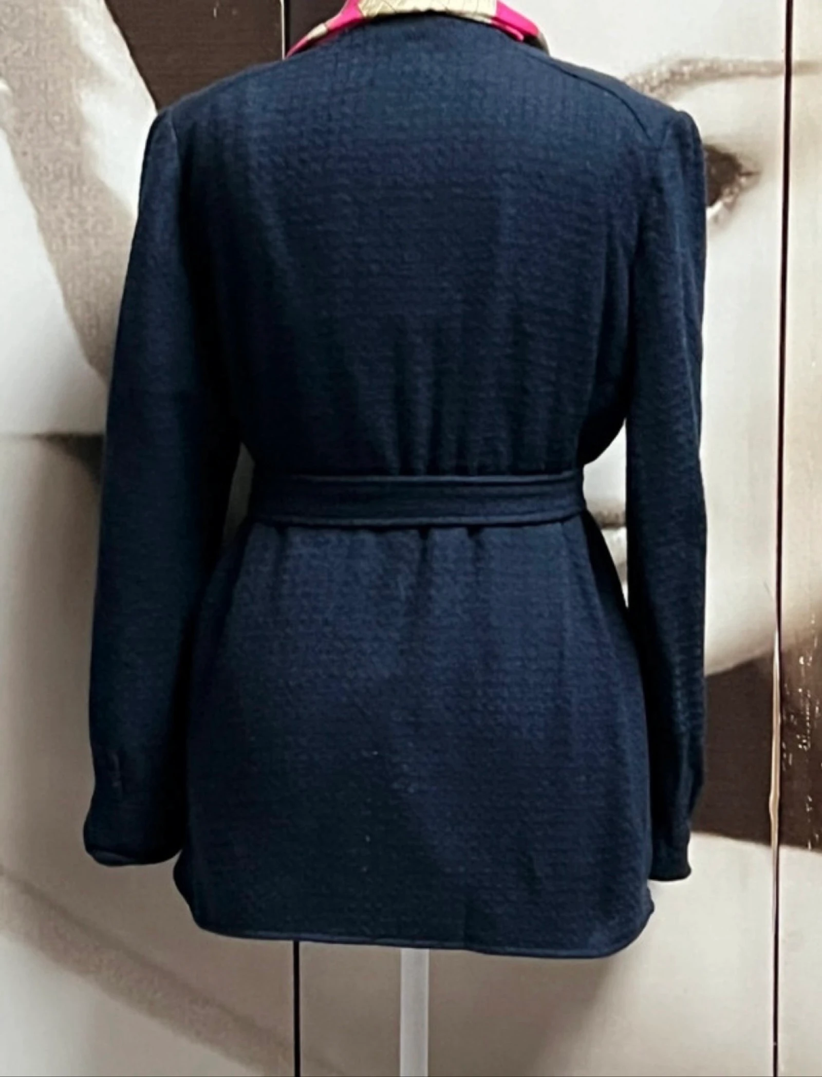 Vintage wool jacket with belt – photo 3